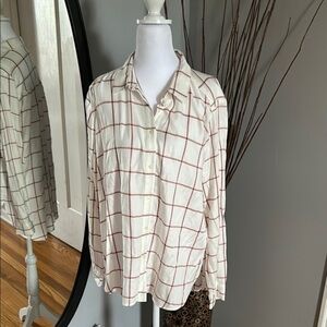 Loft Classic White and Red Checkered women’s